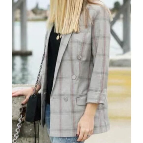 SALE CAbi Sleuth #5470 Gray Pink Plaid Double Breasted Blazer Women's Size 8 - Picture 2 of 8